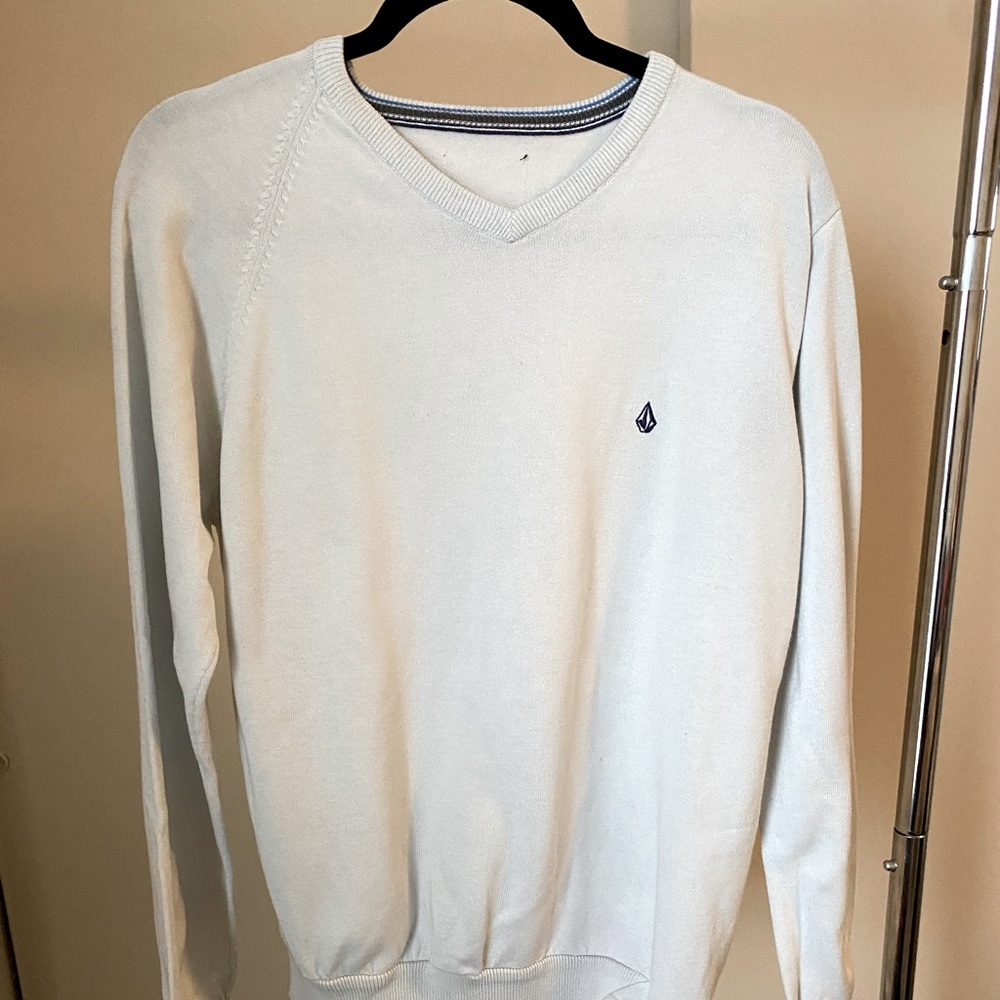 Volcom sweater